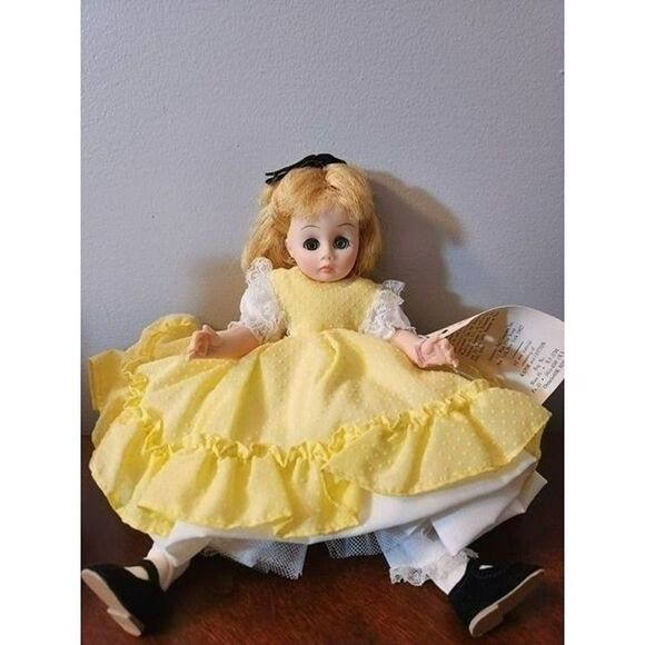 Madame Alexander 11in Amy Doll - Picture 1 of 8